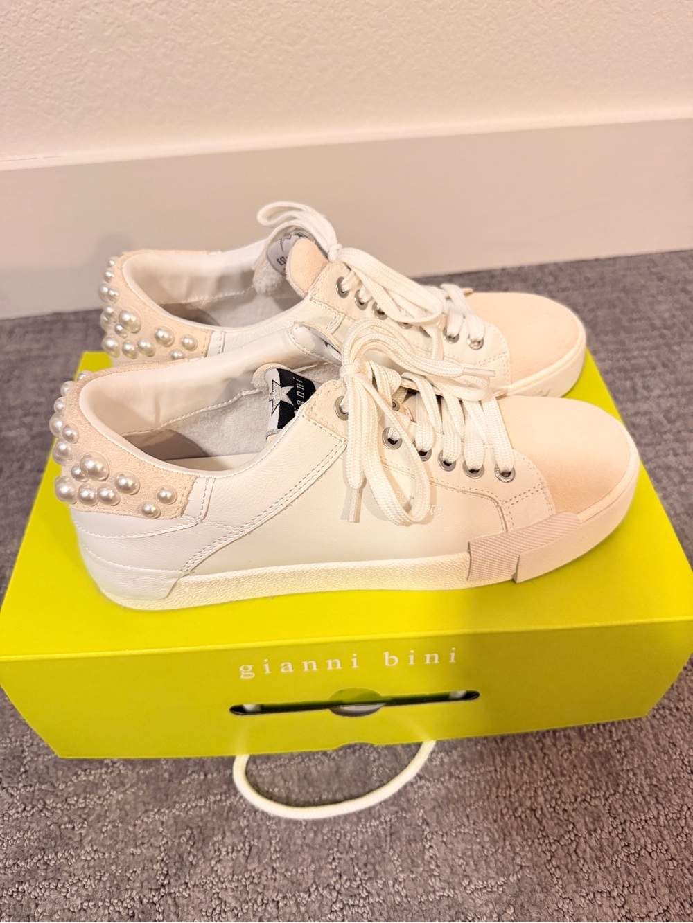 Gianni Bini White Pearl-Embellished Low-Top Sneakers